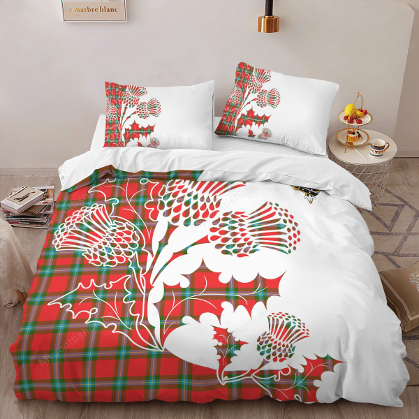 MacLaine Of Lochbuie Tartan Crest Bedding Set - Luxury Style For Sale